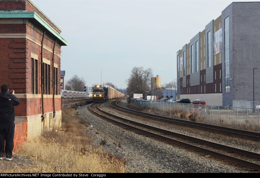11N just east of the old CNJ Station, Railfan Catching the Action
